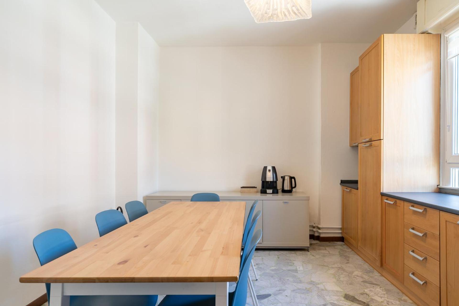 Spacious Apartment With Panoramic Views In Лекко Экстерьер фото